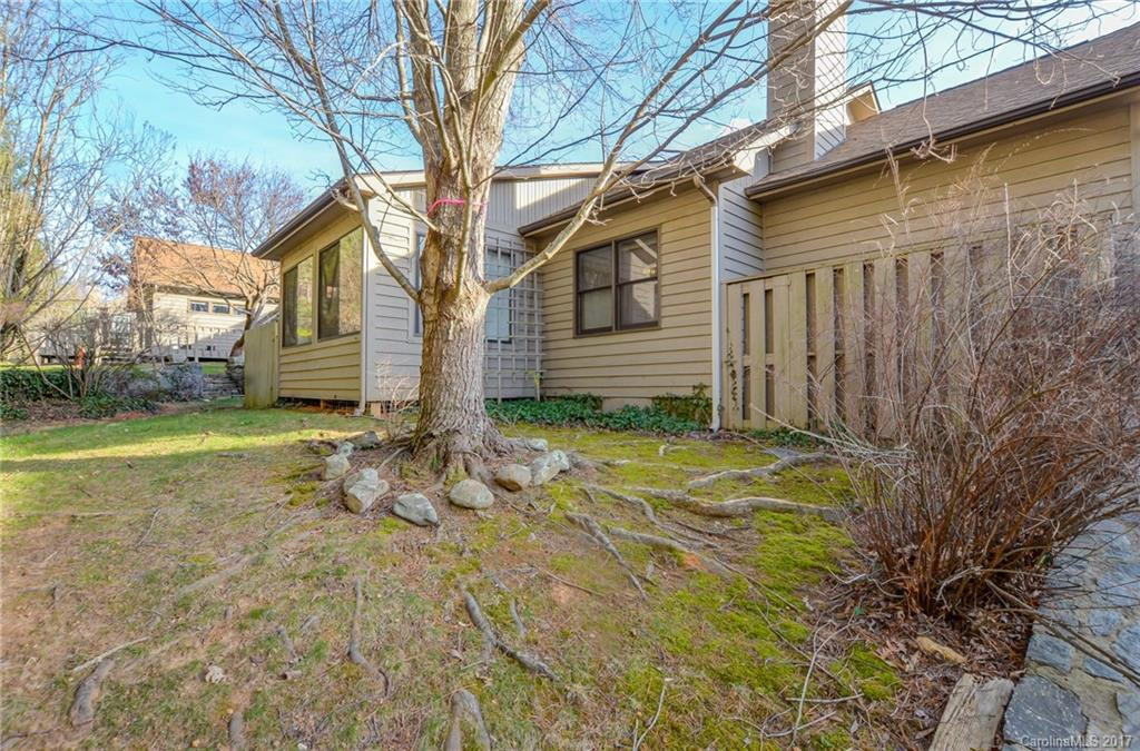 28 Trillium Court #B - Photo 5