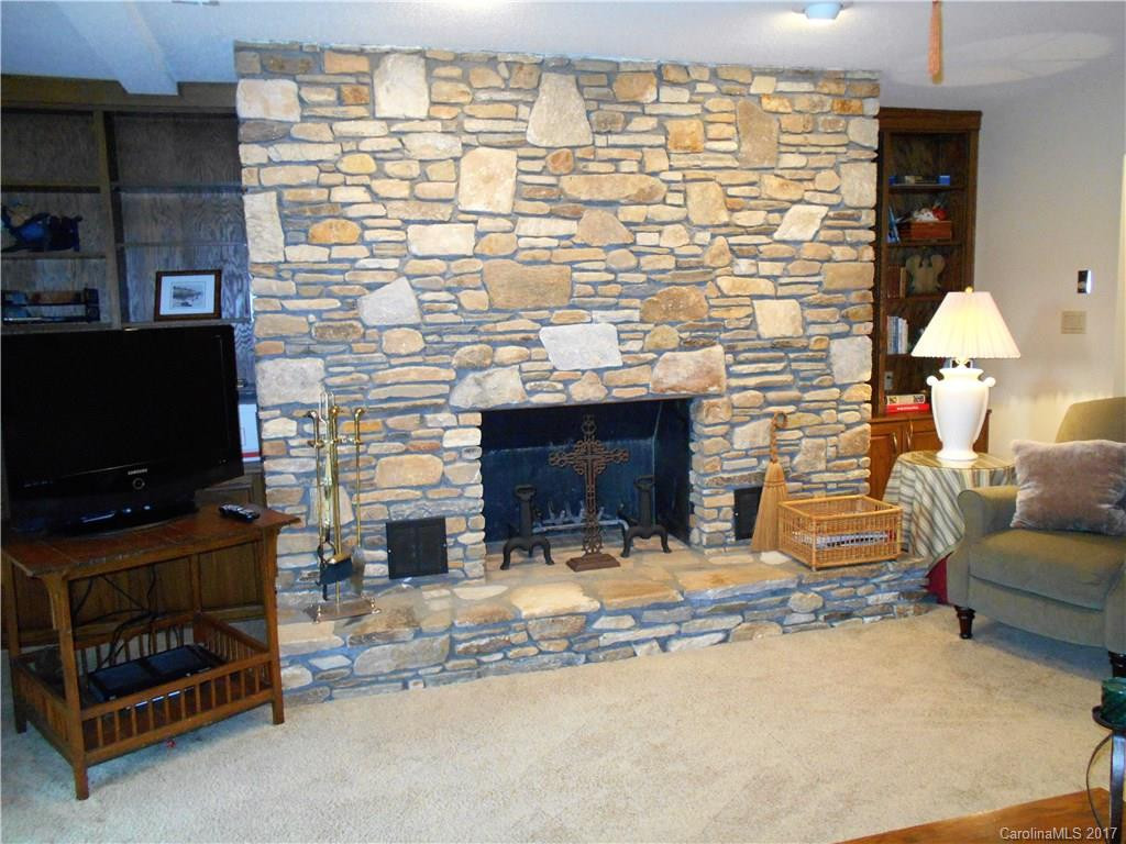 245 Southerland Road - Photo 12