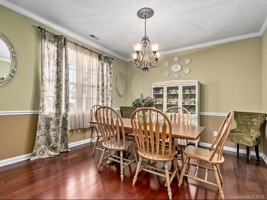 413 Wildbriar Road - Photo 5