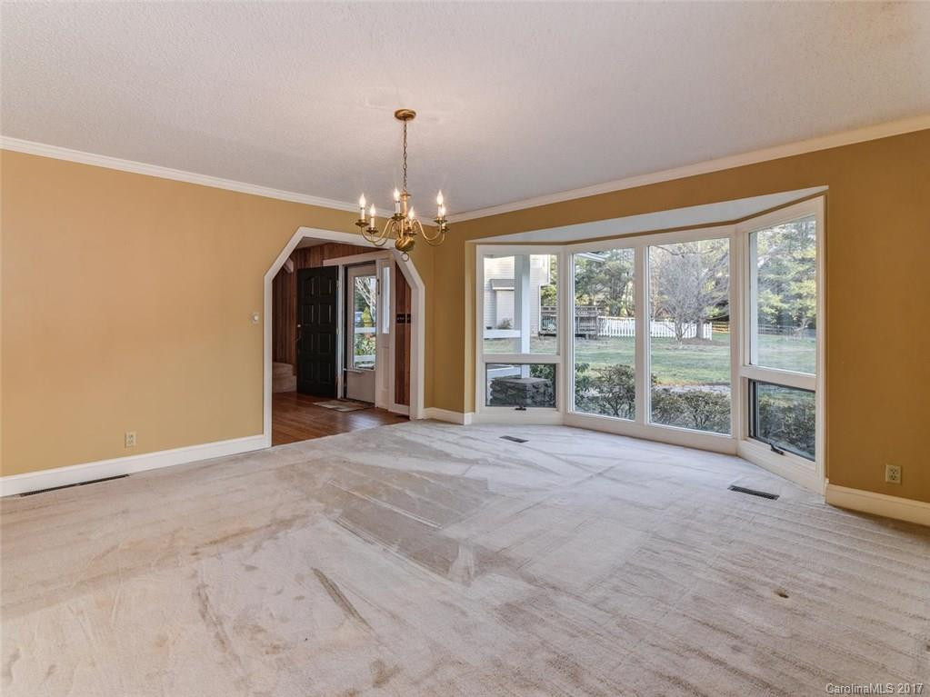 18 Southbrook Drive - Photo 13