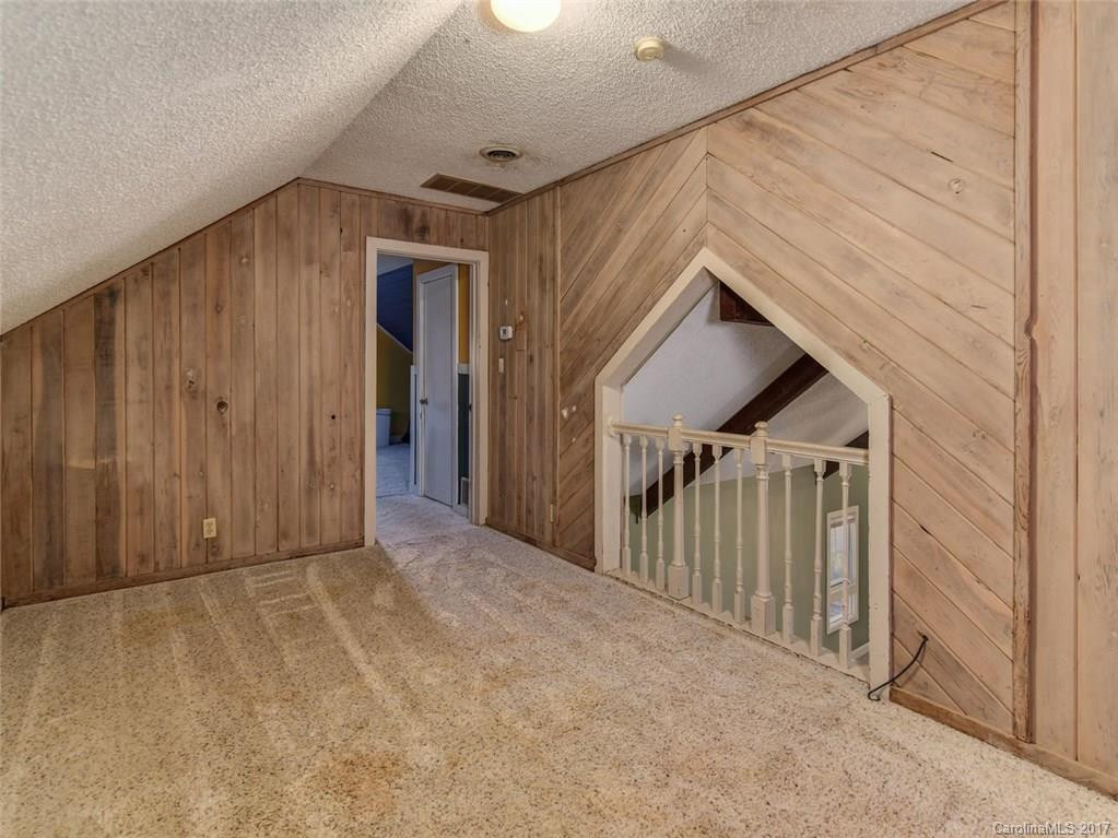 18 Southbrook Drive - Photo 16