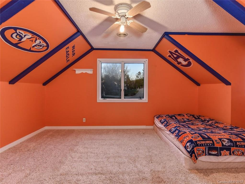 18 Southbrook Drive - Photo 18