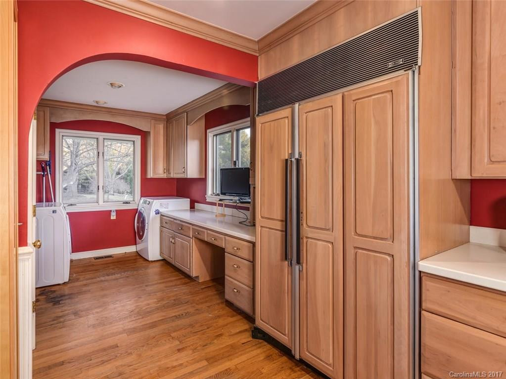 18 Southbrook Drive - Photo 10
