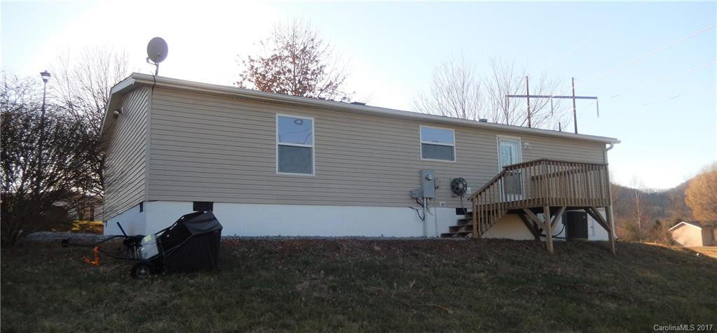 28 Motts Drive - Photo 13