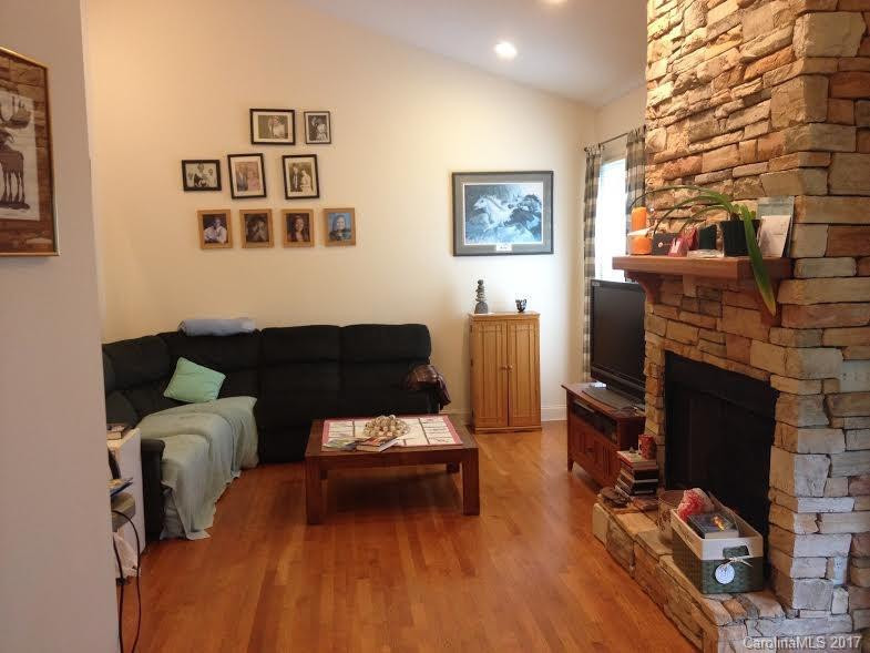 11 Glen Cove Drive - Photo 5