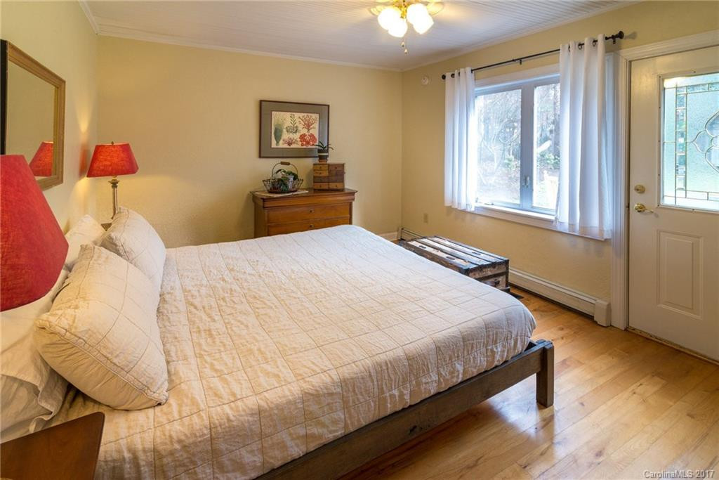 116 College Street - Photo 12