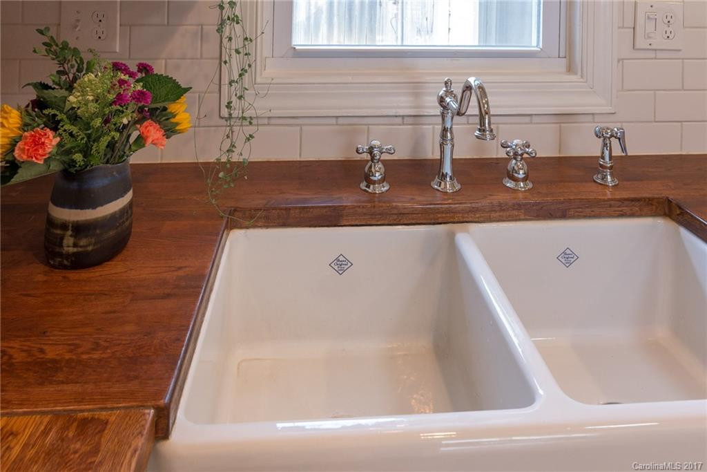 116 College Street - Photo 10