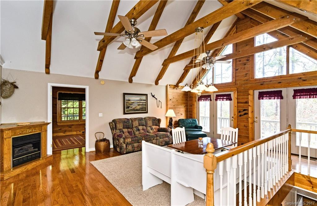 1800 Lake Adger Parkway - Photo 5