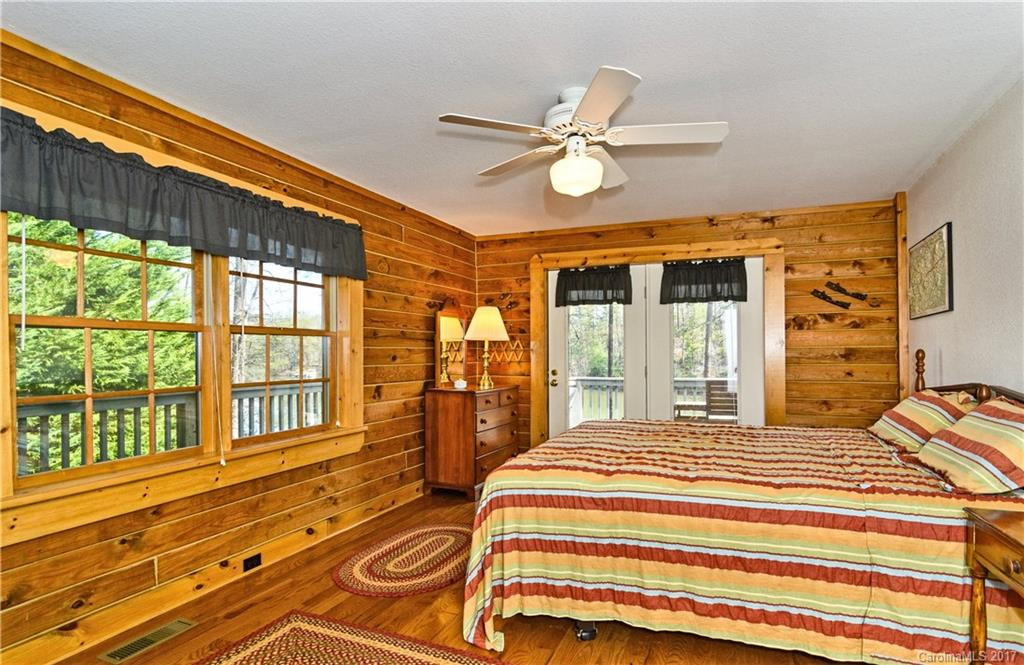 1800 Lake Adger Parkway - Photo 8