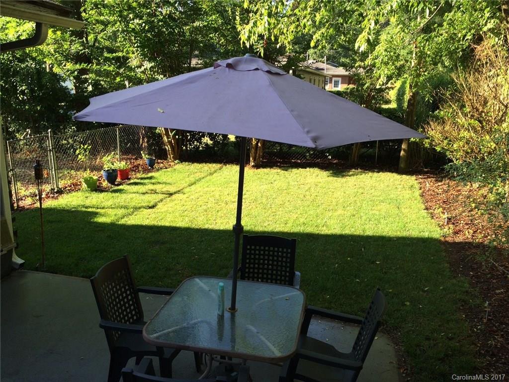 9 White Oak Road - Photo 11