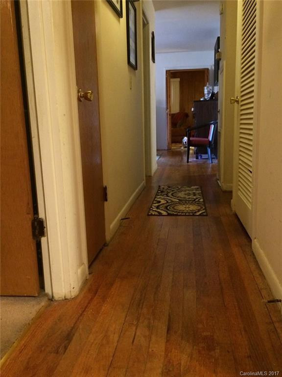 9 White Oak Road - Photo 5