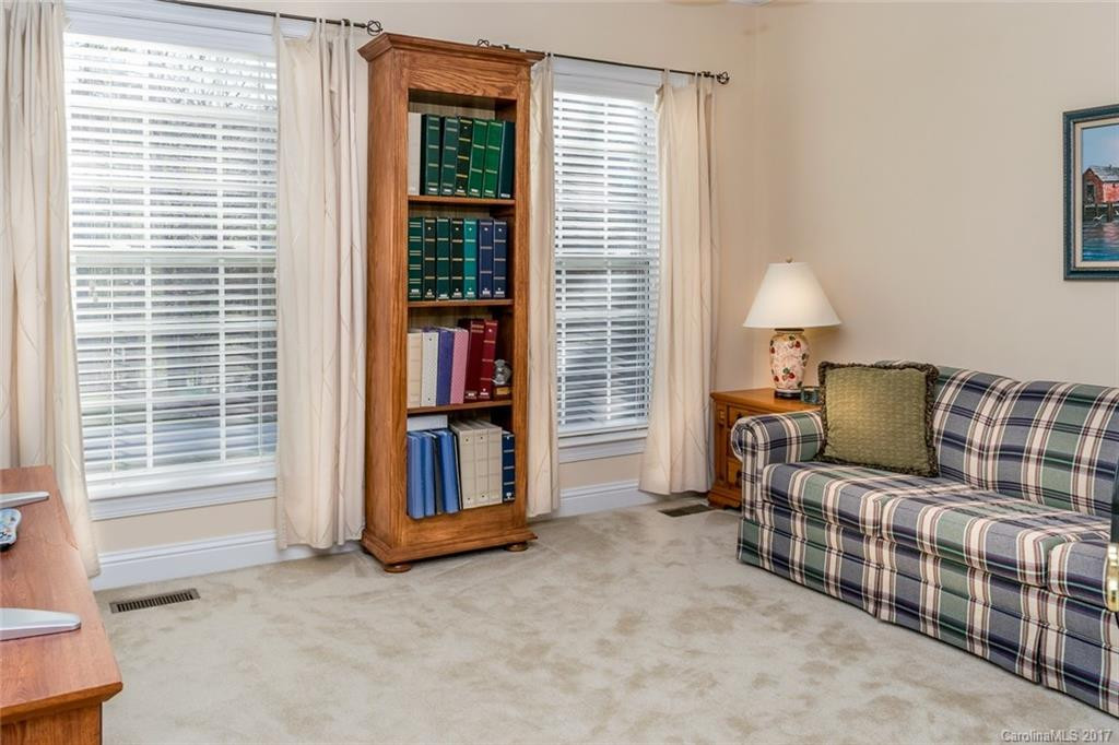 35 Sunset Ridge Drive - Photo 14