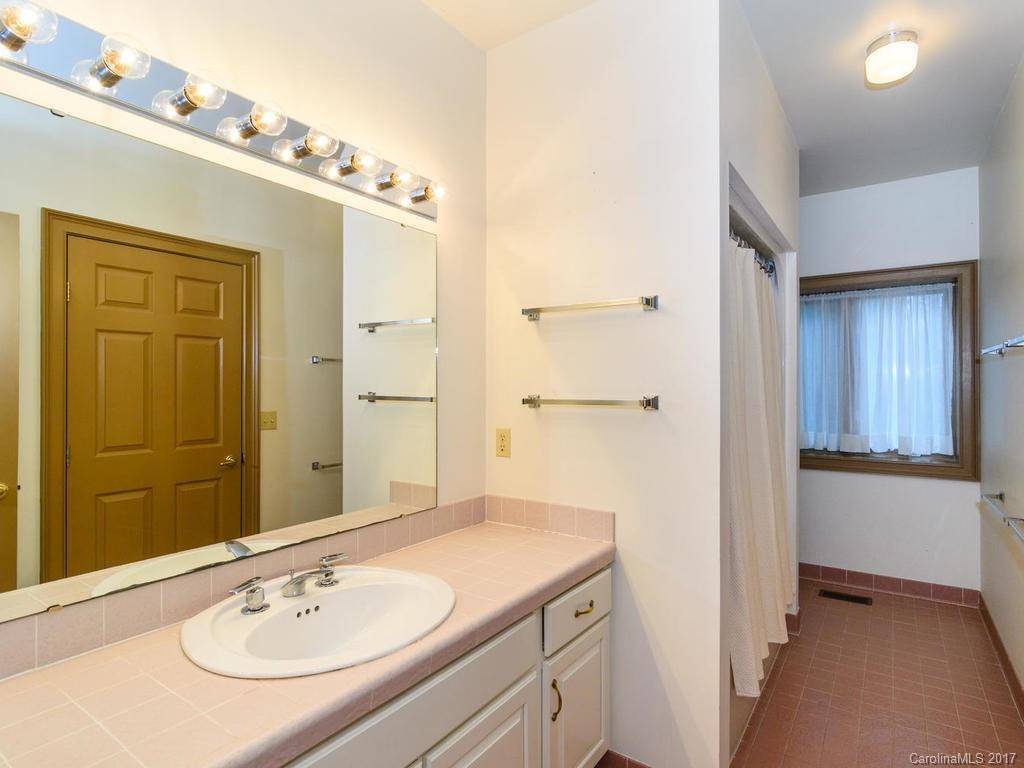 150 Bent Tree Drive - Photo 17