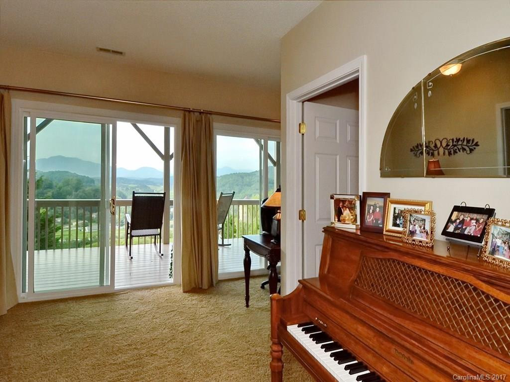 78 Pond View Drive - Photo 12