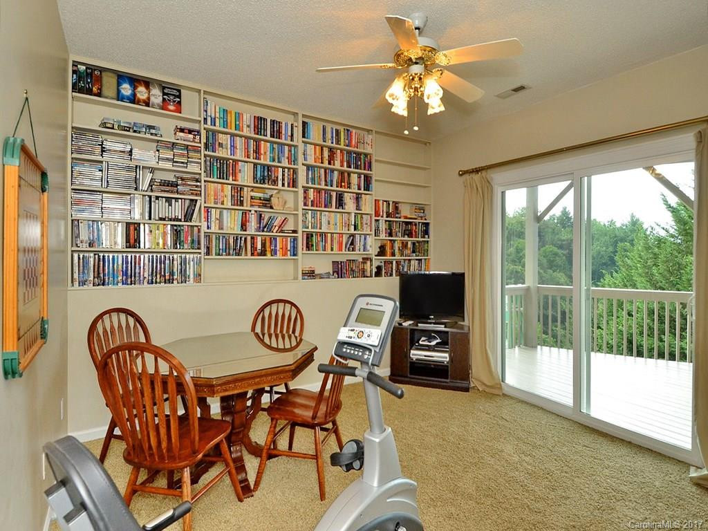 78 Pond View Drive - Photo 17