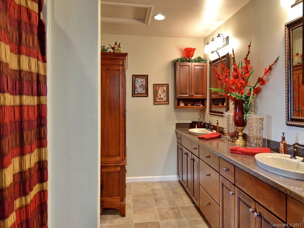 78 Pond View Drive - Photo 9