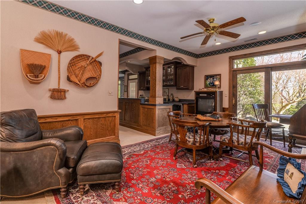 104 Woodglen Court - Photo 19
