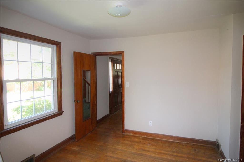 21 Brevard Road - Photo 10