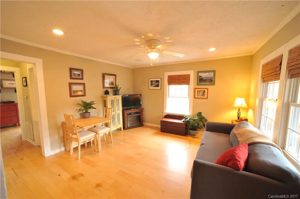 10 lilac Street - Photo 4