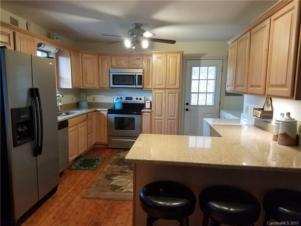 112 Charlie Brown Road - Photo 5