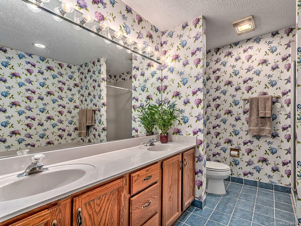 37 Highland Pointe Court #21 - Photo 11