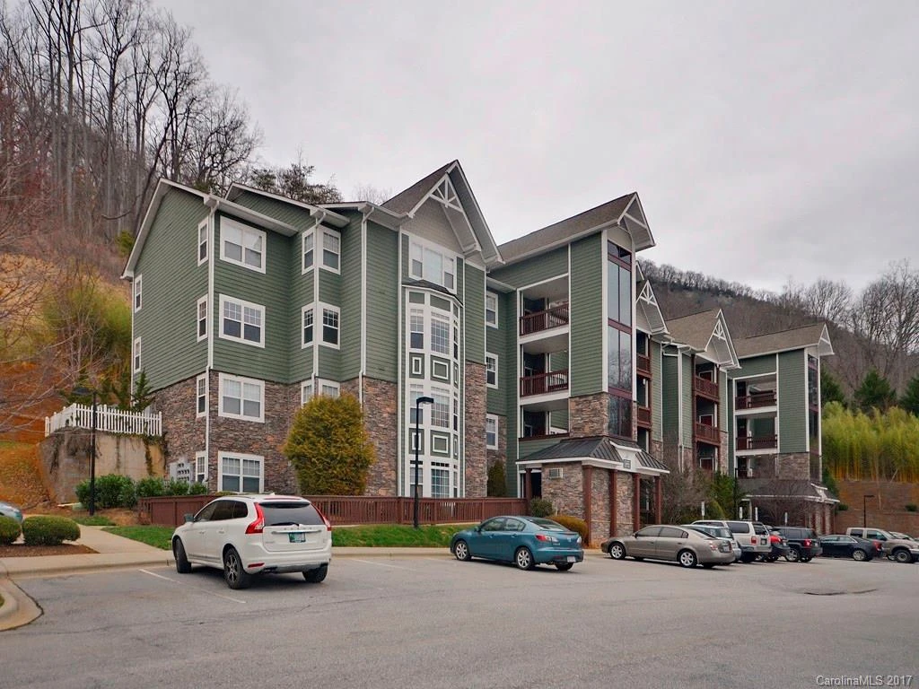2000 Olde Eastwood Village Boulevard #203