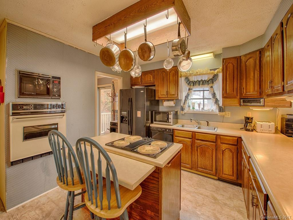 163 Clellie View Drive - Photo 12