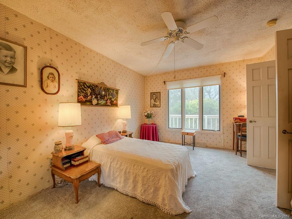 163 Clellie View Drive - Photo 16