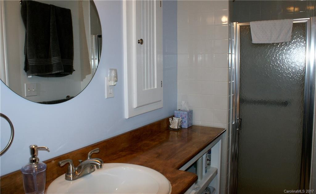 2009 Upper Ridgewood Boulevard - Photo 12