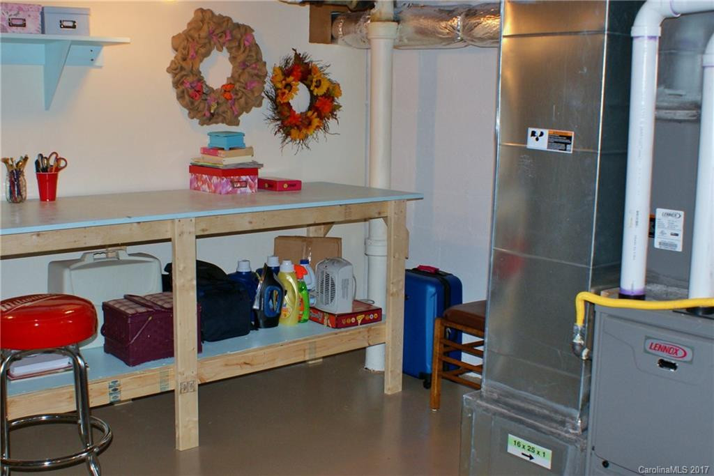 2009 Upper Ridgewood Boulevard - Photo 18