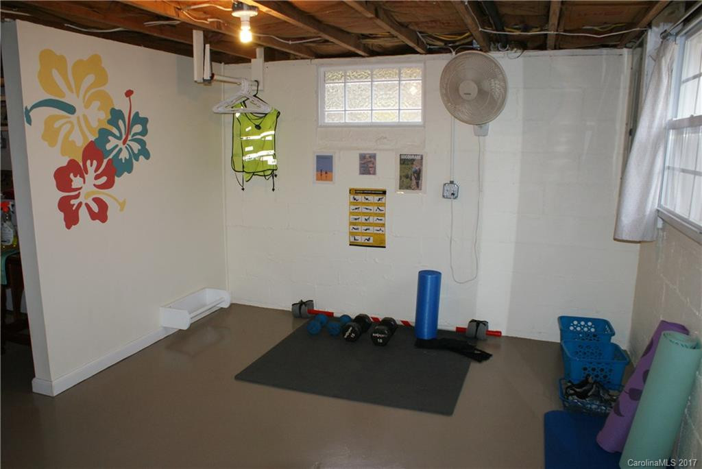 2009 Upper Ridgewood Boulevard - Photo 21