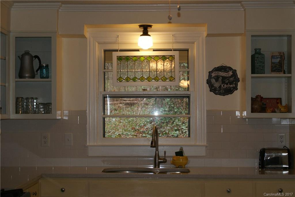 2009 Upper Ridgewood Boulevard - Photo 8