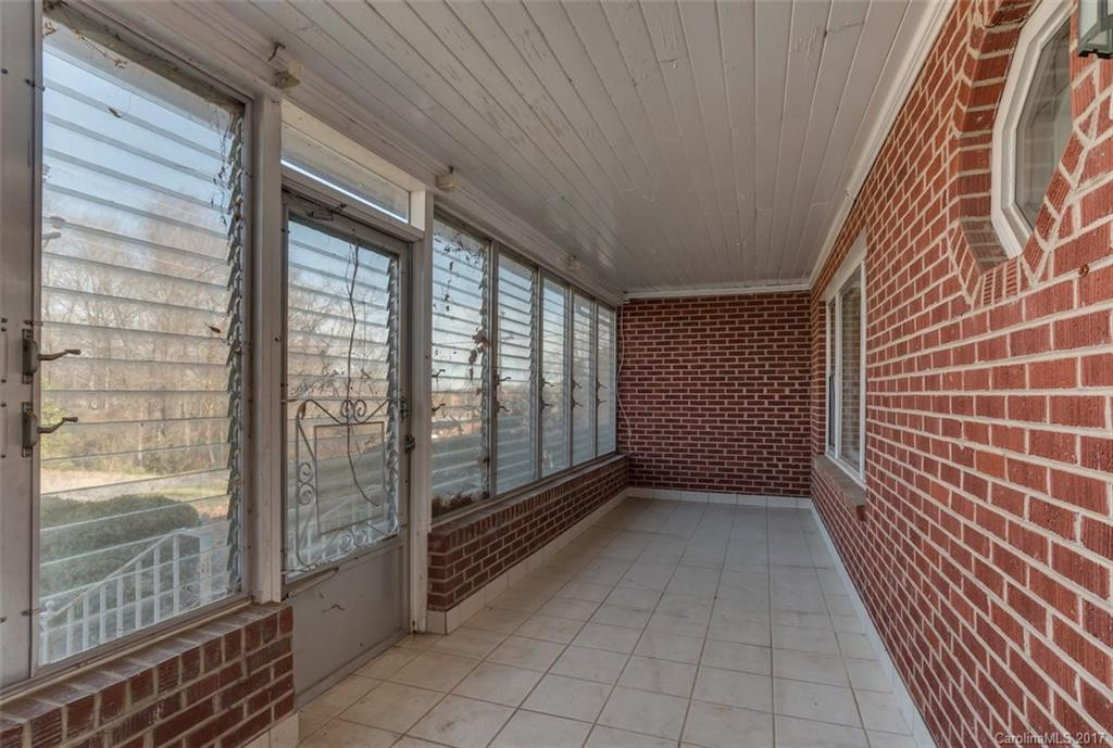 143 Power Street - Photo 17