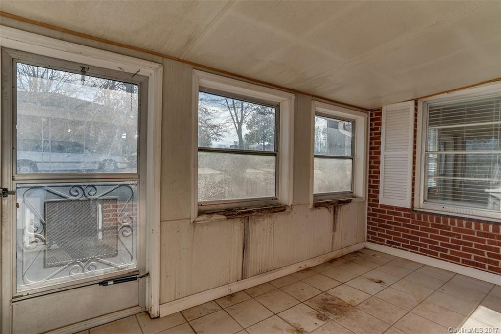 143 Power Street - Photo 18