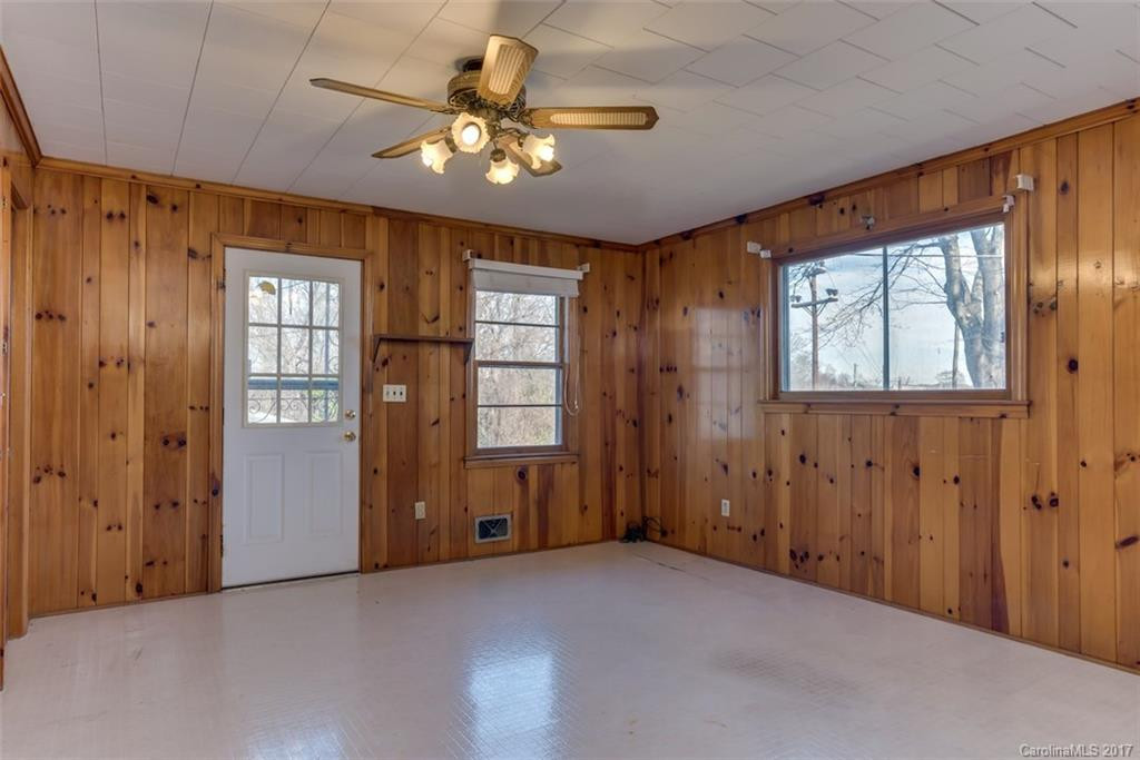 143 Power Street - Photo 4