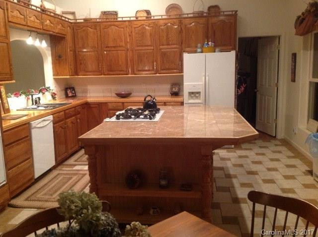 6091 Holiday Shores Avenue - Photo 8