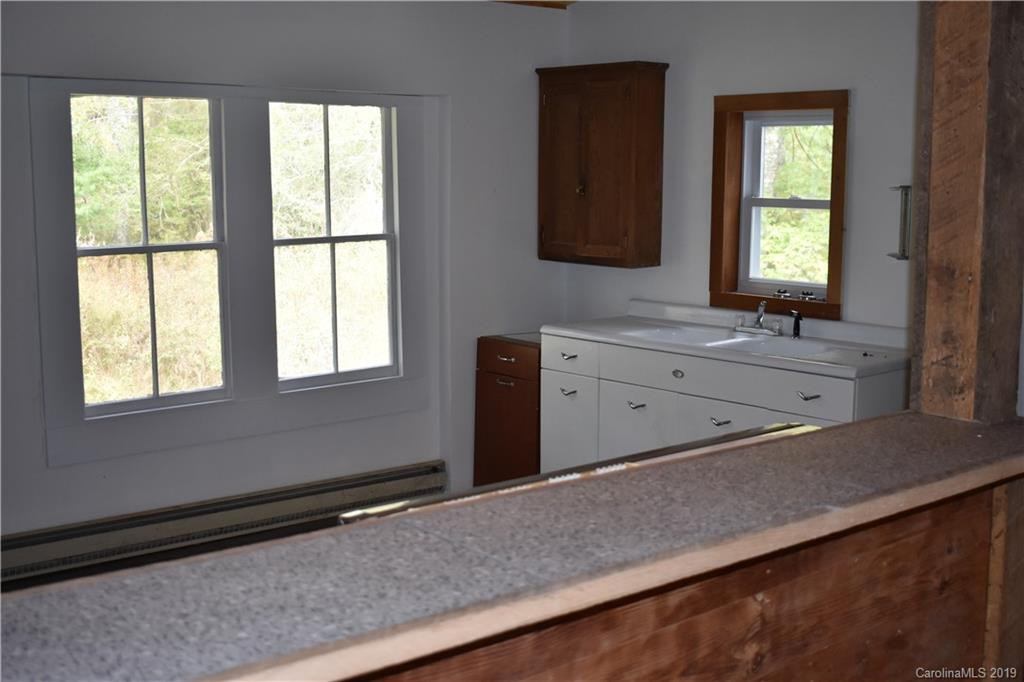 10 Snow Hill Drive - Photo 14