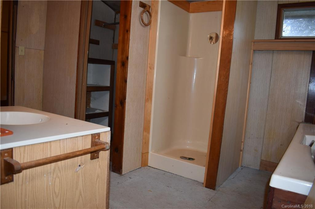 10 Snow Hill Drive - Photo 18