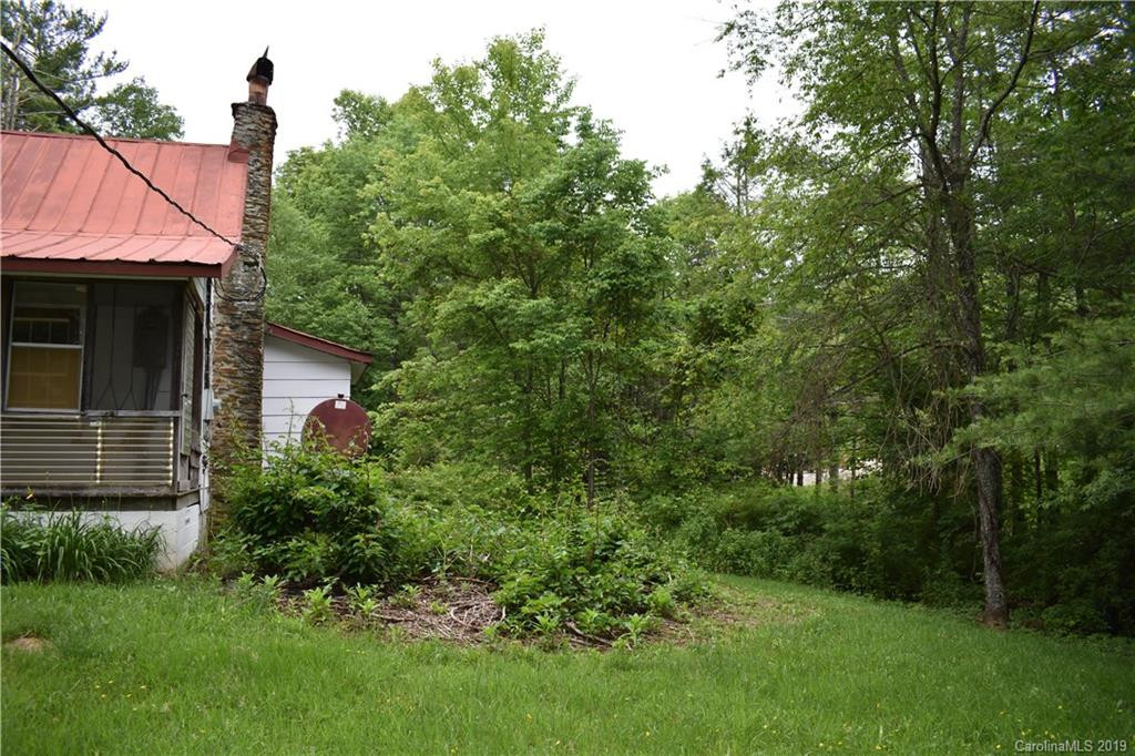10 Snow Hill Drive - Photo 4