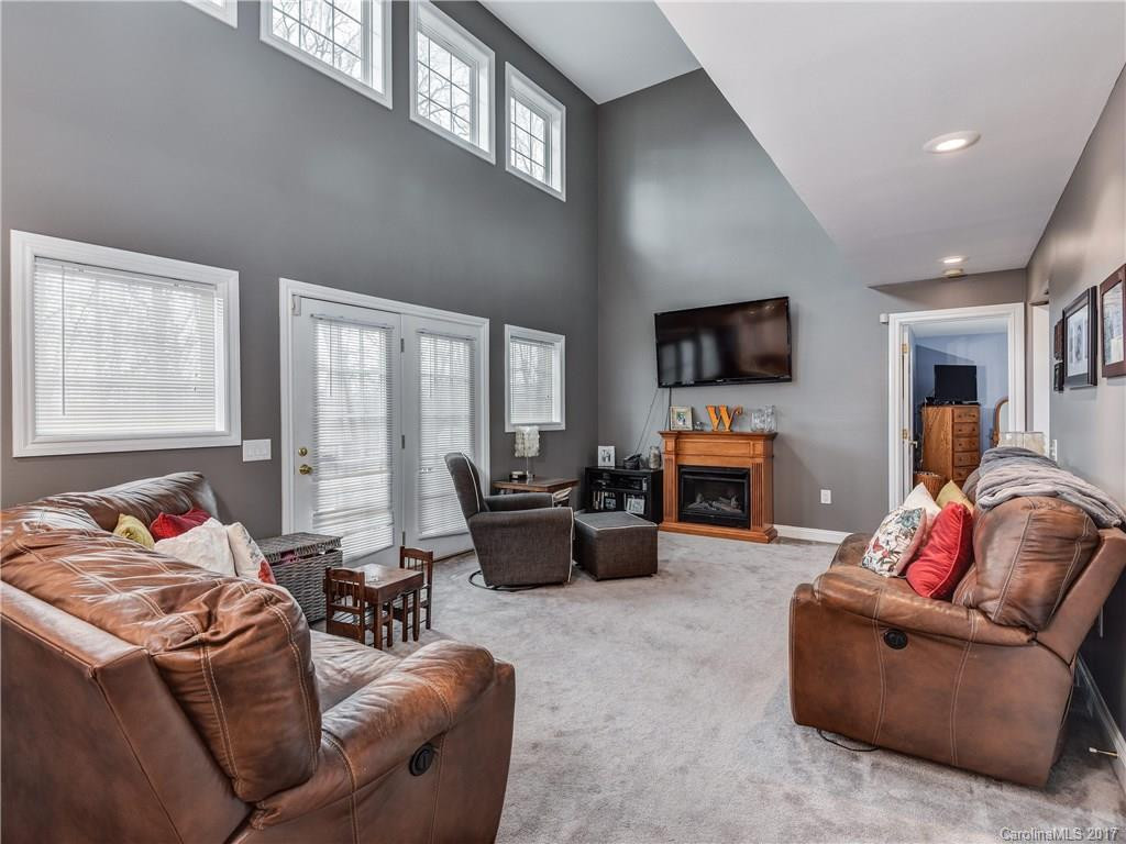 5 Whispering Oaks Drive - Photo 11