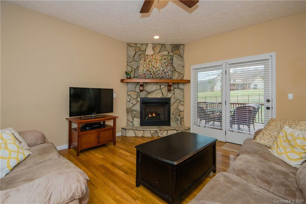 285 Stepping Stone Lane - Photo 5