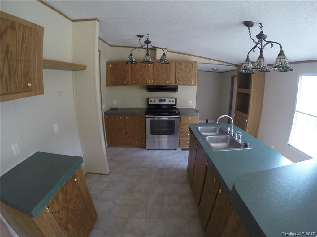 205 Cove Springs Road - Photo 4