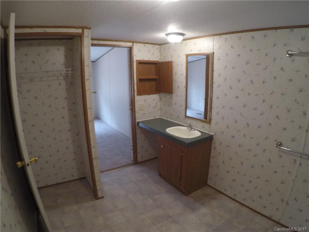 205 Cove Springs Road - Photo 10