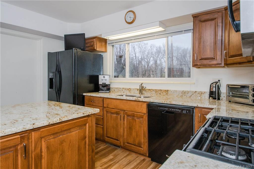 289 Eagles Nest Road - Photo 10