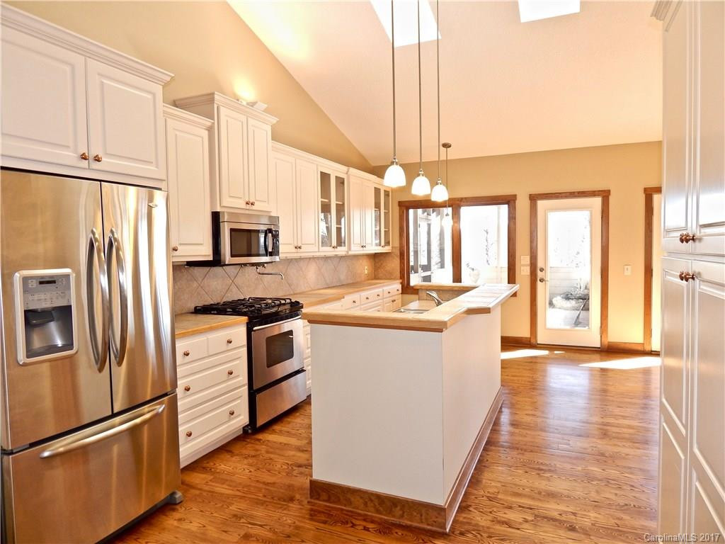 41 Crowningway Drive - Photo 11