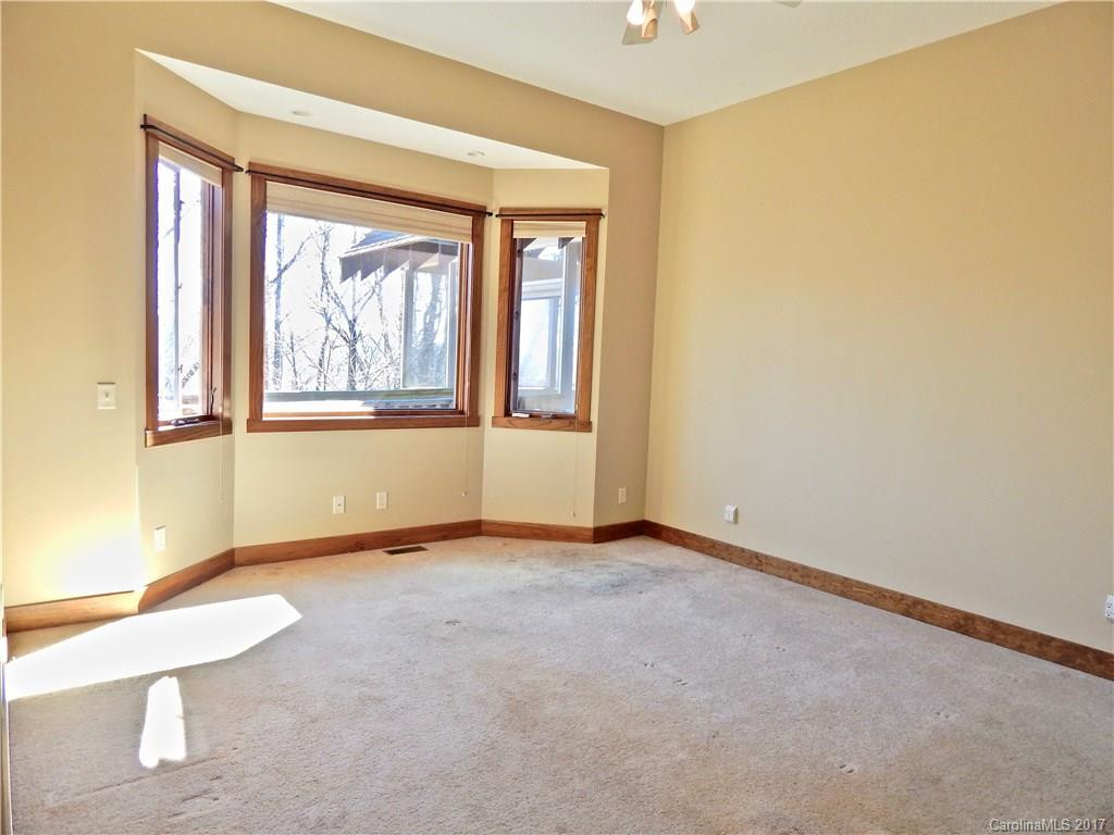 41 Crowningway Drive - Photo 16