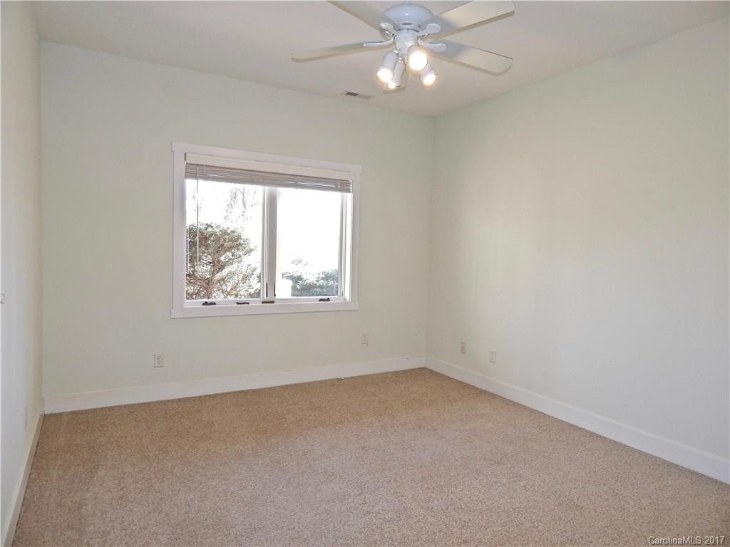 41 Crowningway Drive - Photo 17