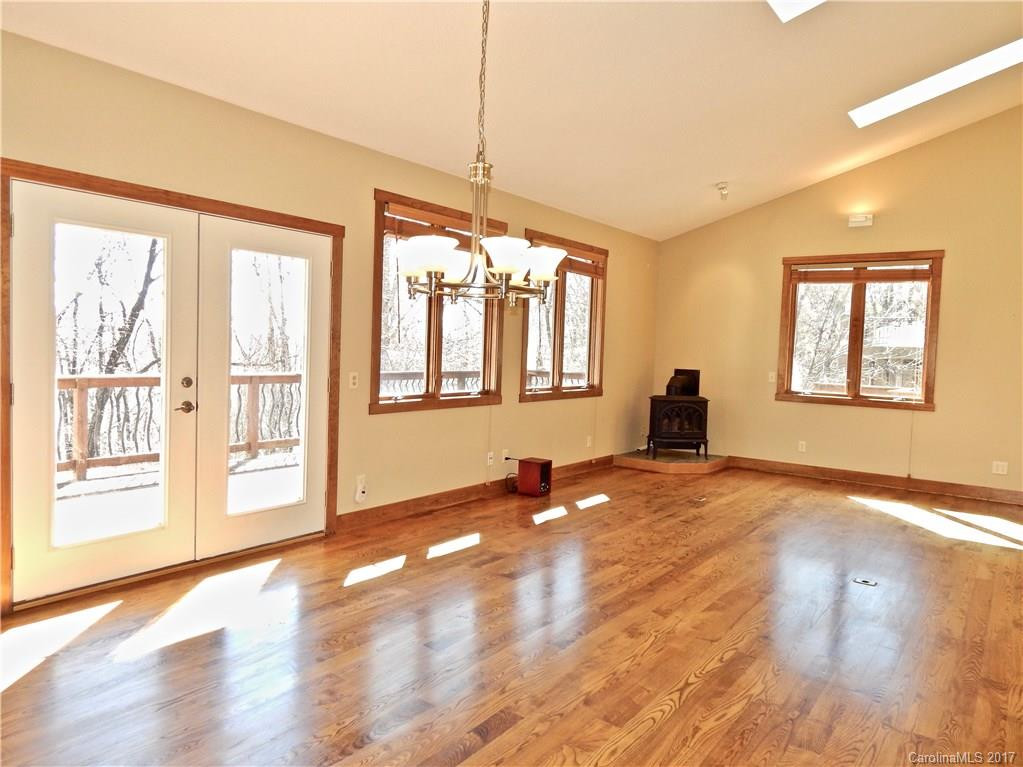 41 Crowningway Drive - Photo 8