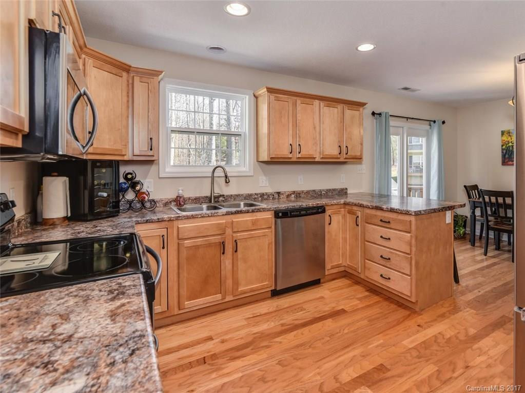 15 Pinnacle Valley Drive - Photo 8