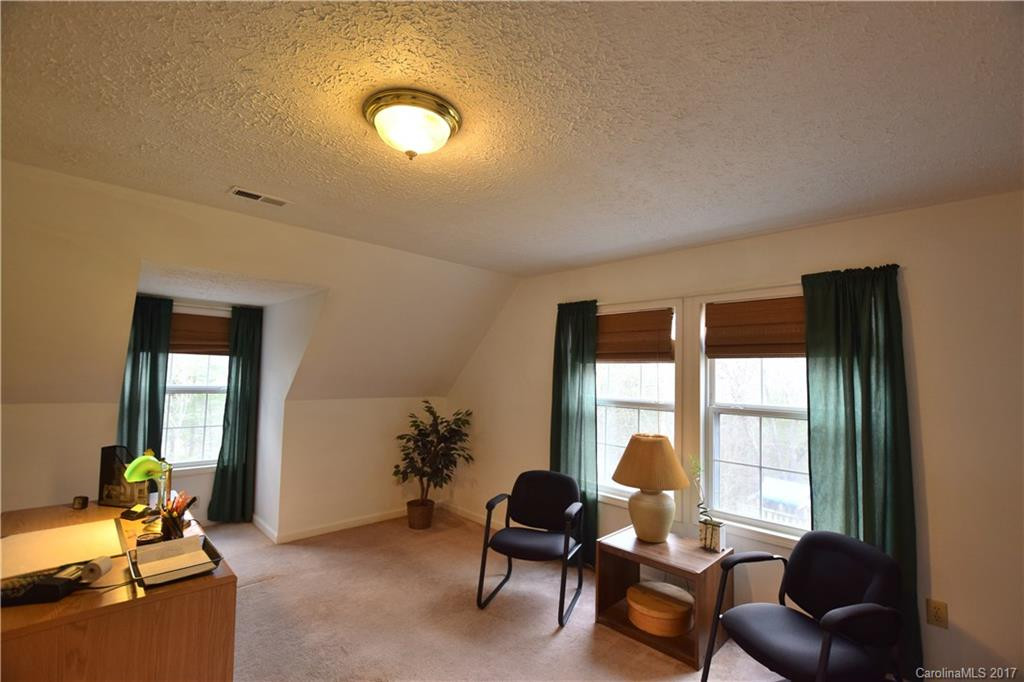 651 Flint Hill Road - Photo 5
